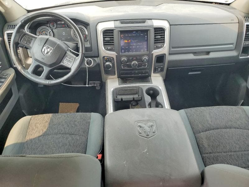 2020 RAM 1500 CLASSIC SLT 8