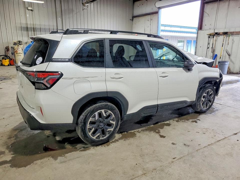 2025 SUBARU FORESTER PREMIUM 3
