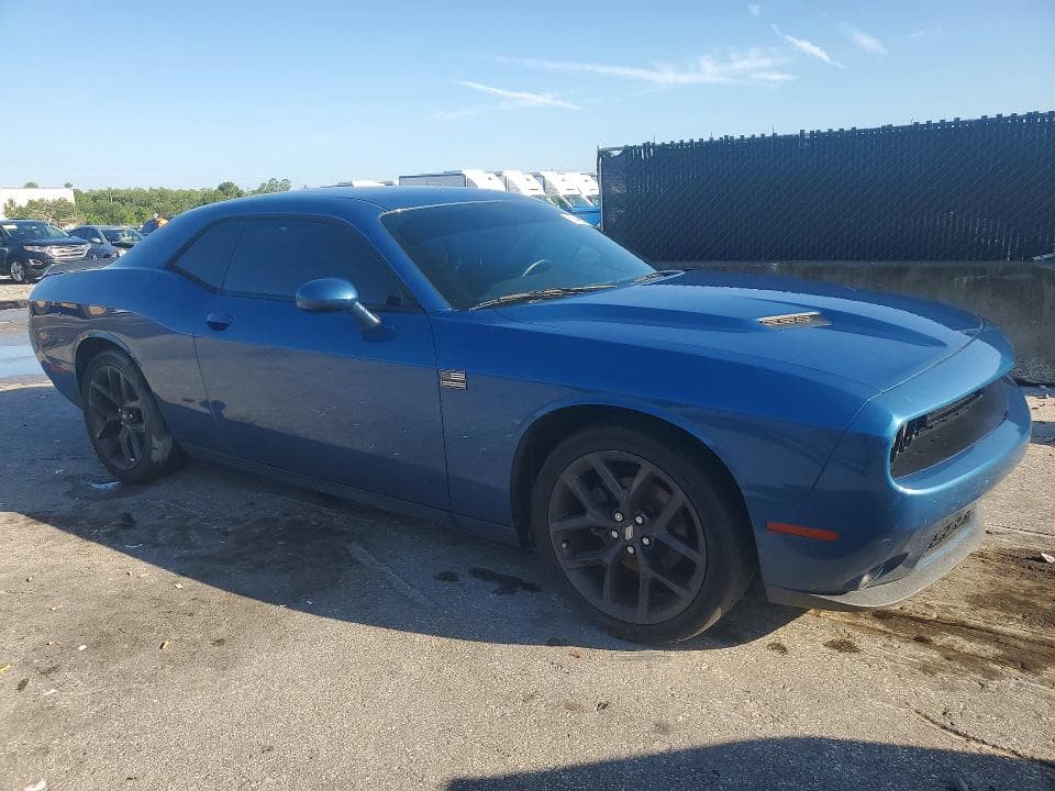 2020 DODGE CHALLENGER SXT 4