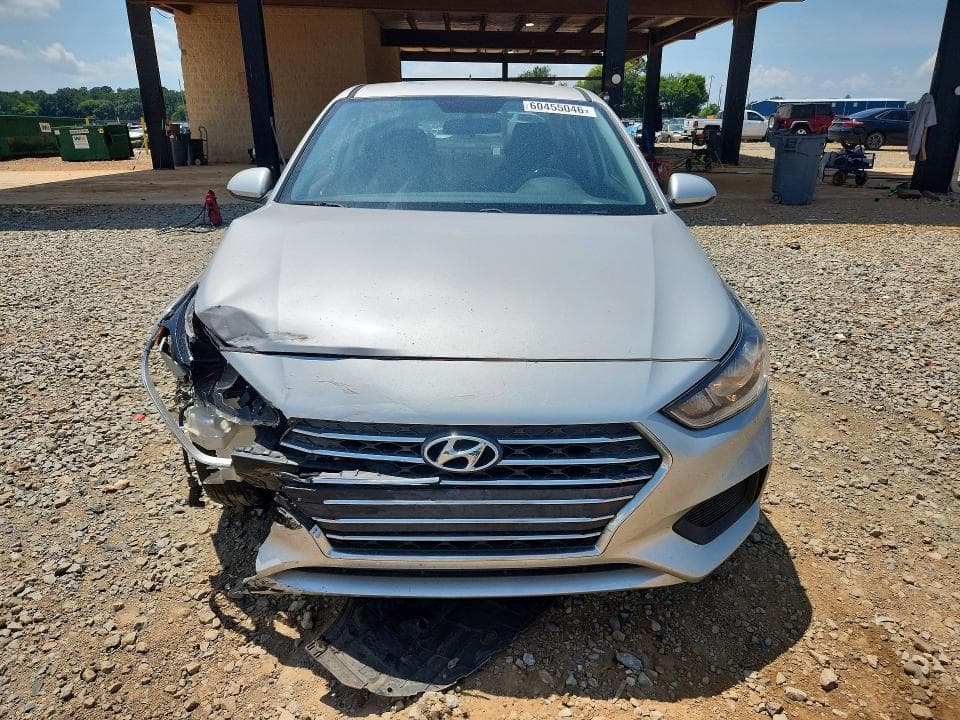 2019 HYUNDAI ACCENT SE 5