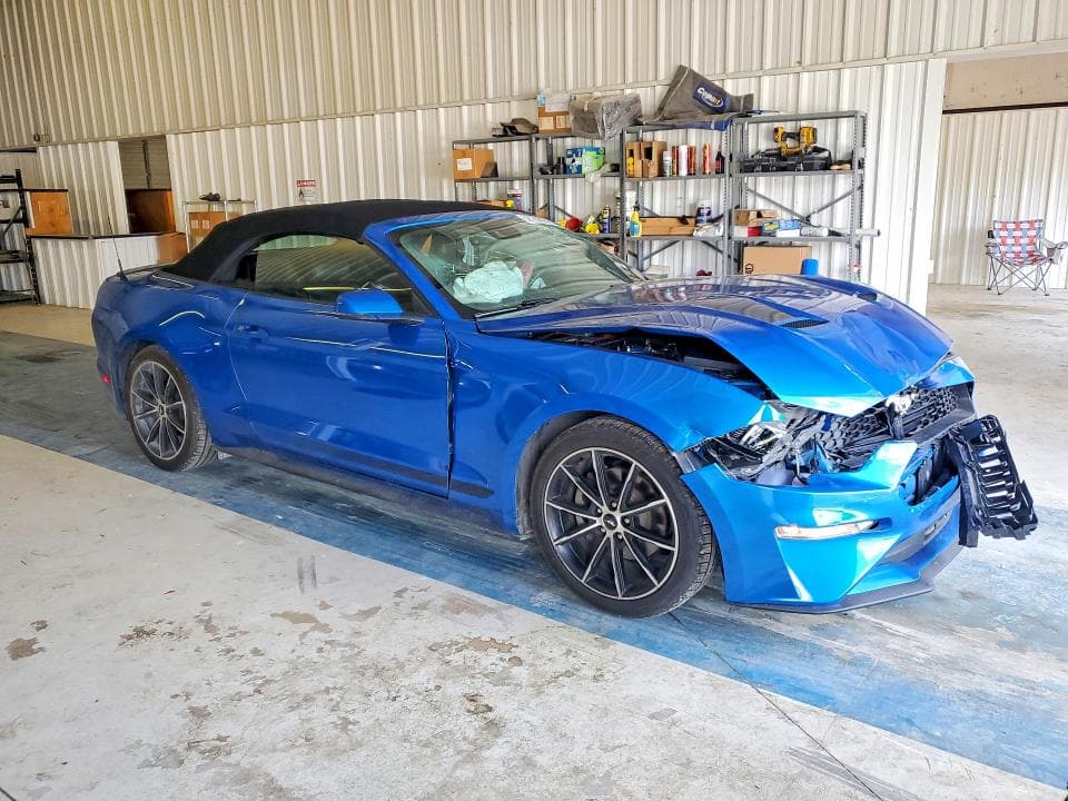 2020 FORD MUSTANG 4