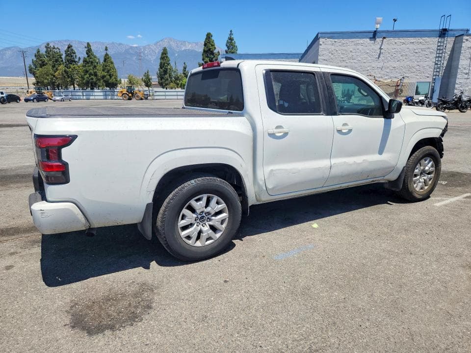 2023 NISSAN FRONTIER SV 3