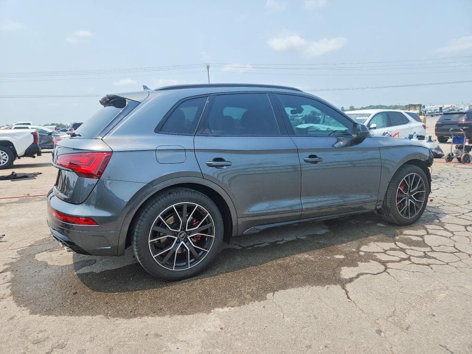 2025 AUDI SQ5 PREMIUM PLUS 3