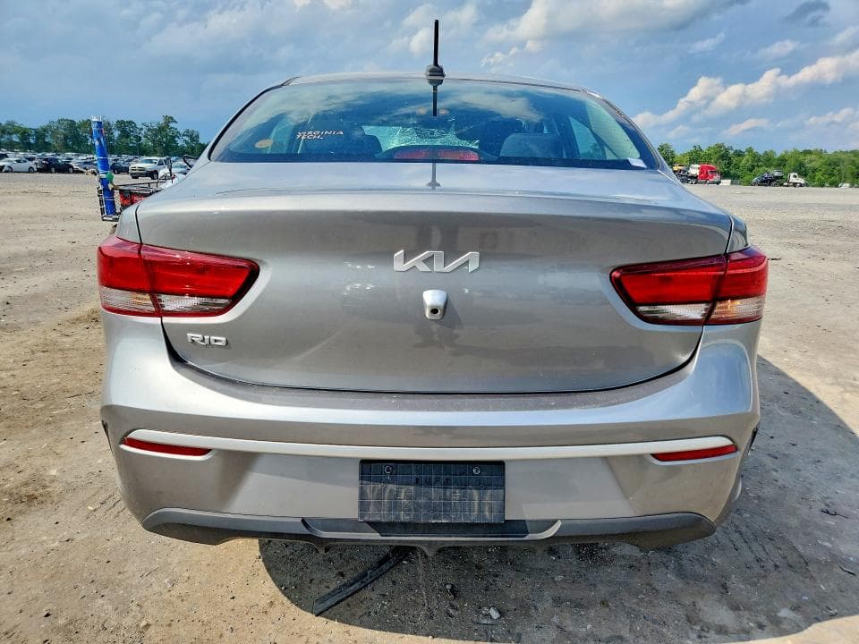 2022 KIA RIO S 6