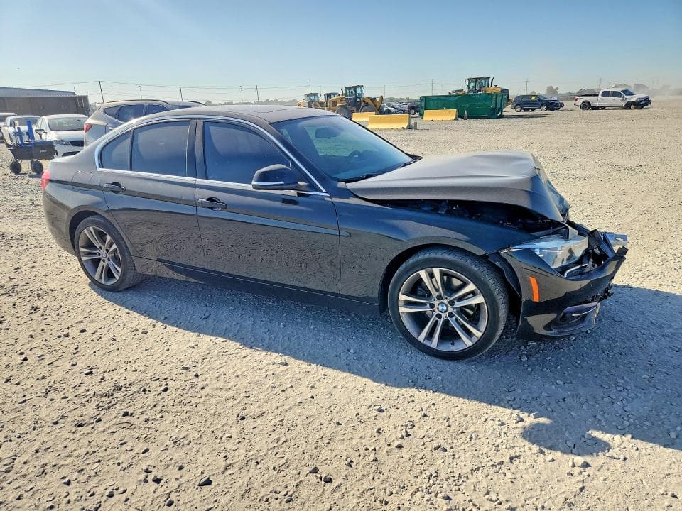 2018 BMW 330 XI 4