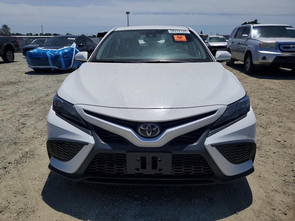 2023 TOYOTA CAMRY SE 5