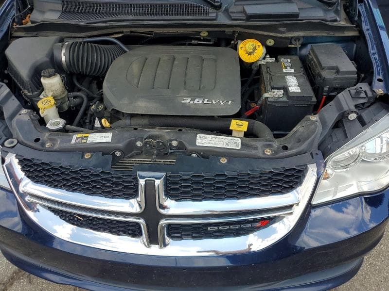 2017 DODGE GRAND CARAVAN SE 12