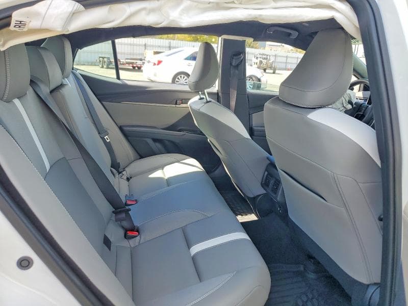 2026 TOYOTA CAMRY SE 10