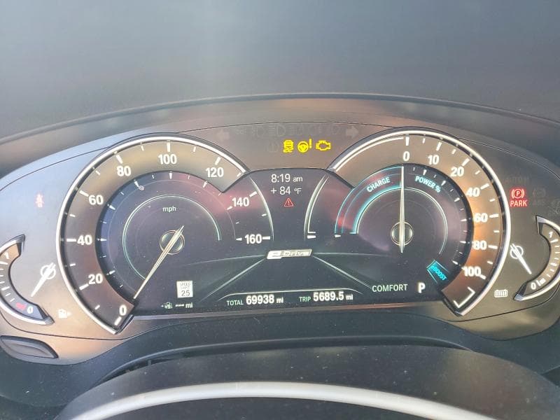 2019 BMW 530XE 9