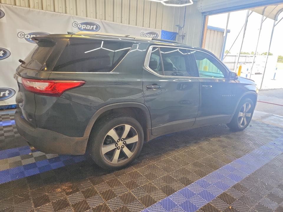 2018 CHEVROLET TRAVERSE LT 3