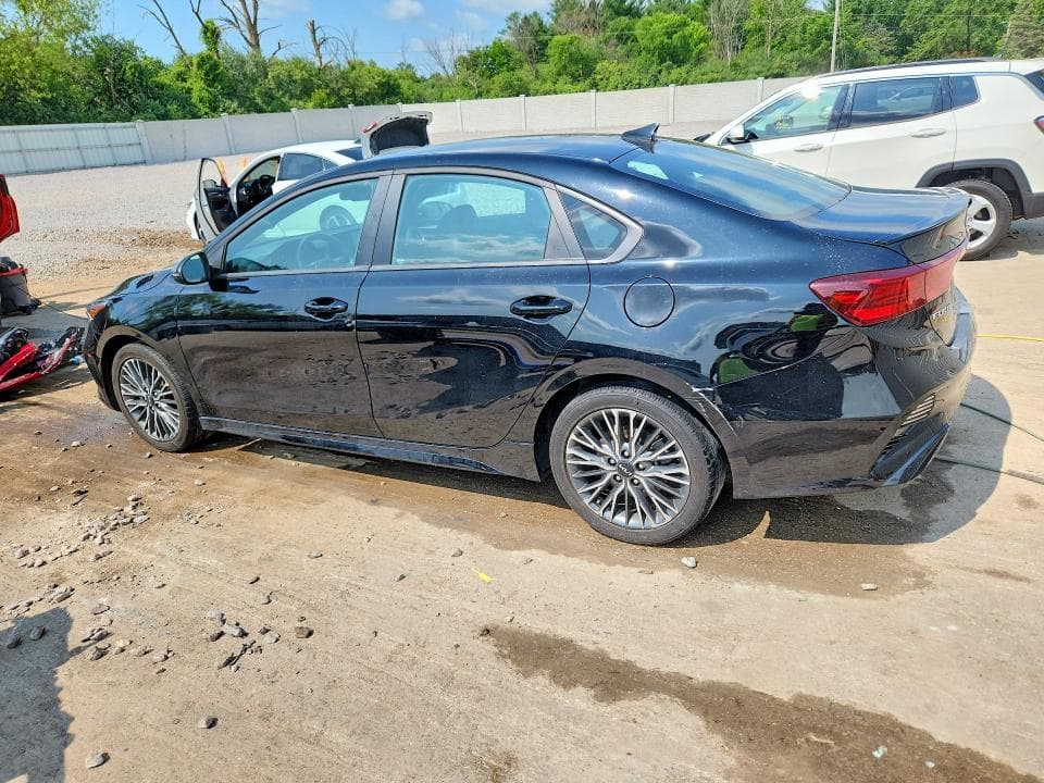 2024 KIA FORTE GT LINE 2