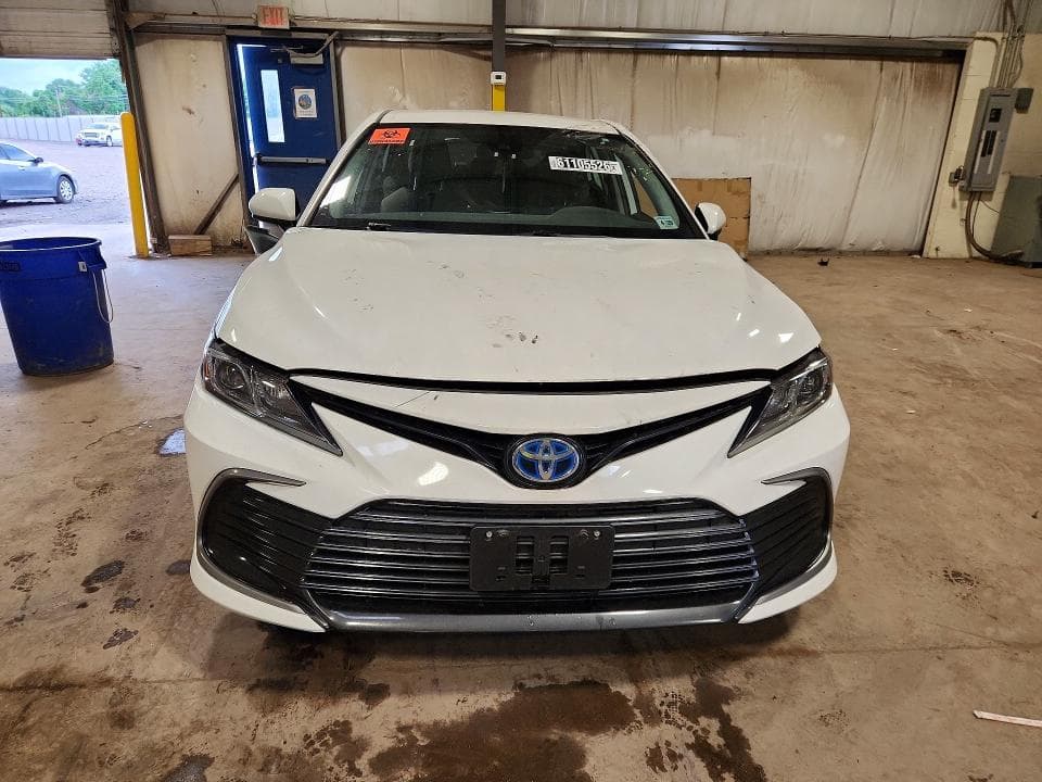 2024 TOYOTA CAMRY LE 5