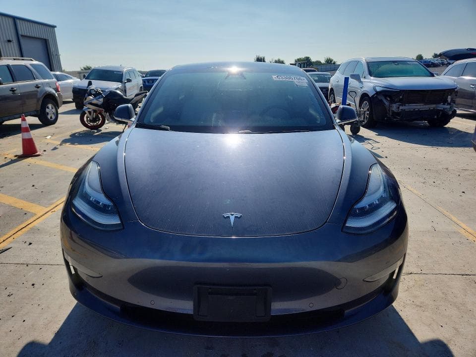 2020 TESLA MODEL 3 5
