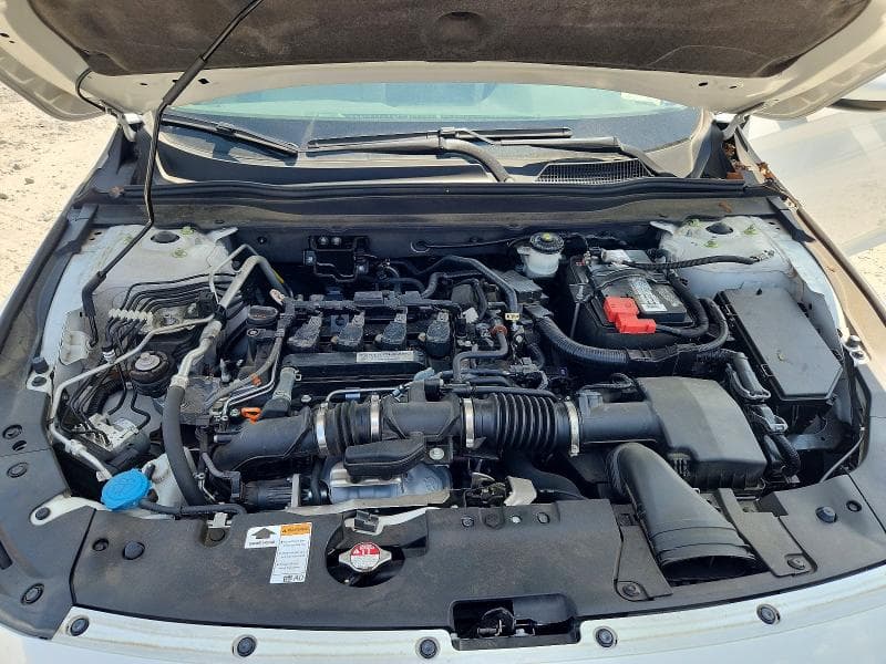 2019 HONDA ACCORD LX 11
