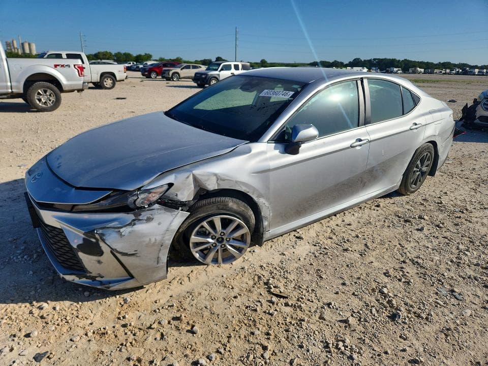 2026 TOYOTA CAMRY LE