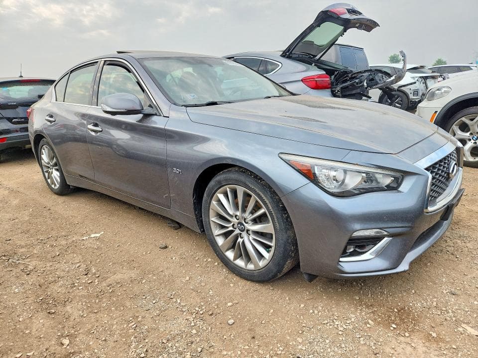 2019 INFINITI Q50 3.0T LUXE 4