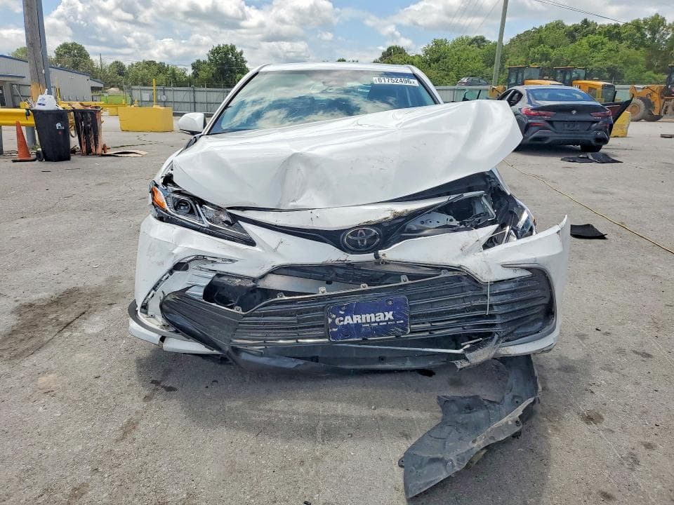 2023 TOYOTA CAMRY LE 5