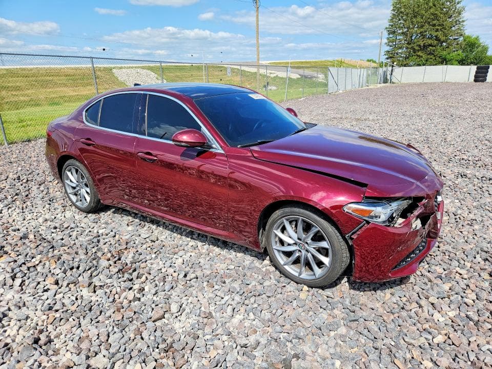 2017 ALFA ROMEO GIULIA Q4 4