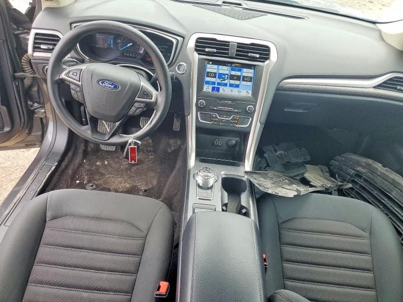 2019 FORD FUSION SE 8