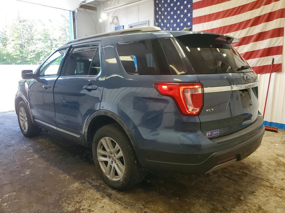 2019 FORD EXPLORER XLT 2