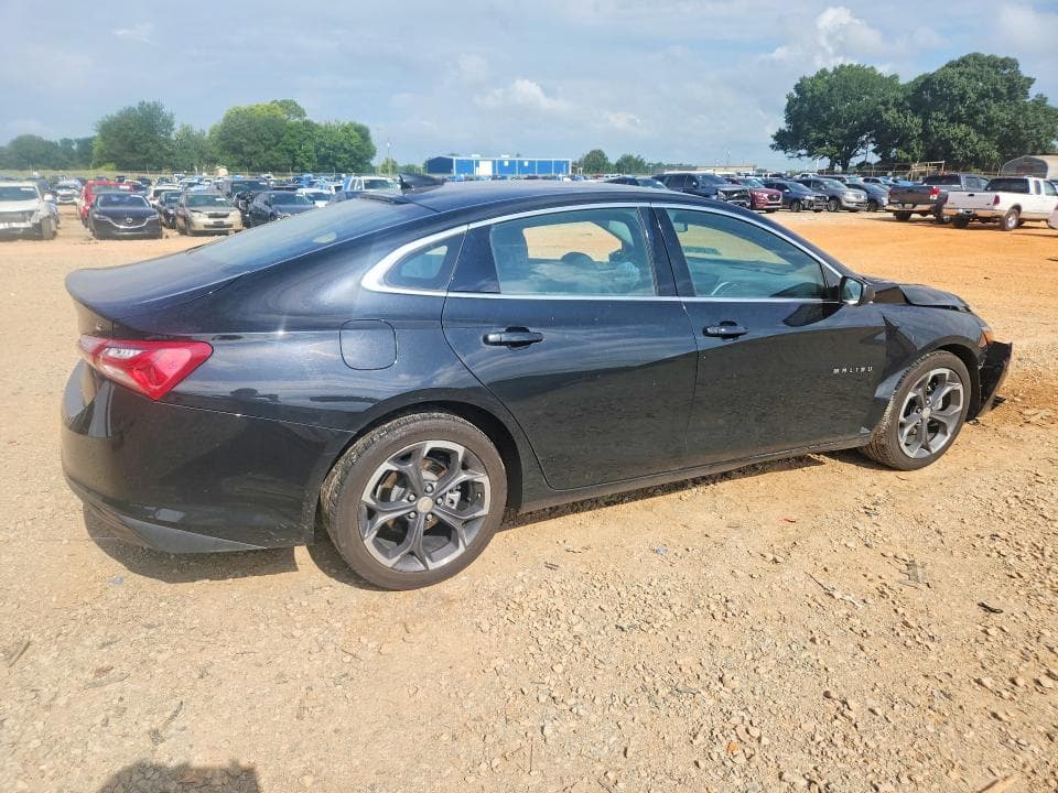 2022 CHEVROLET MALIBU LT 3