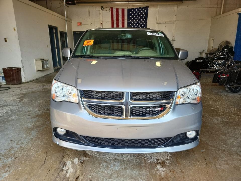 2017 DODGE GRAND CARAVAN SXT 5