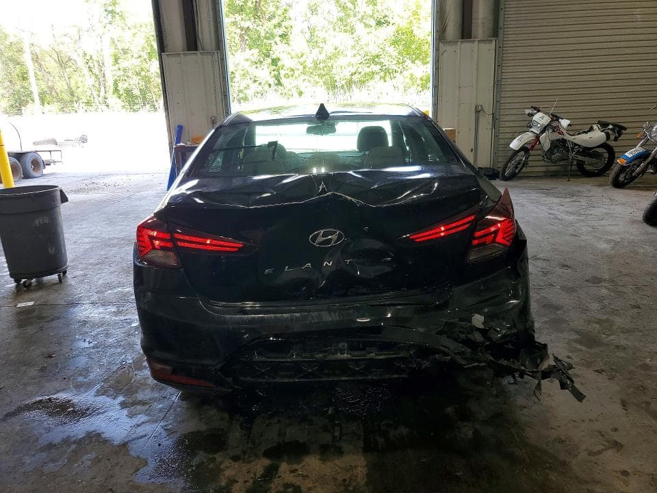 2020 HYUNDAI ELANTRA VALUE EDITION 6