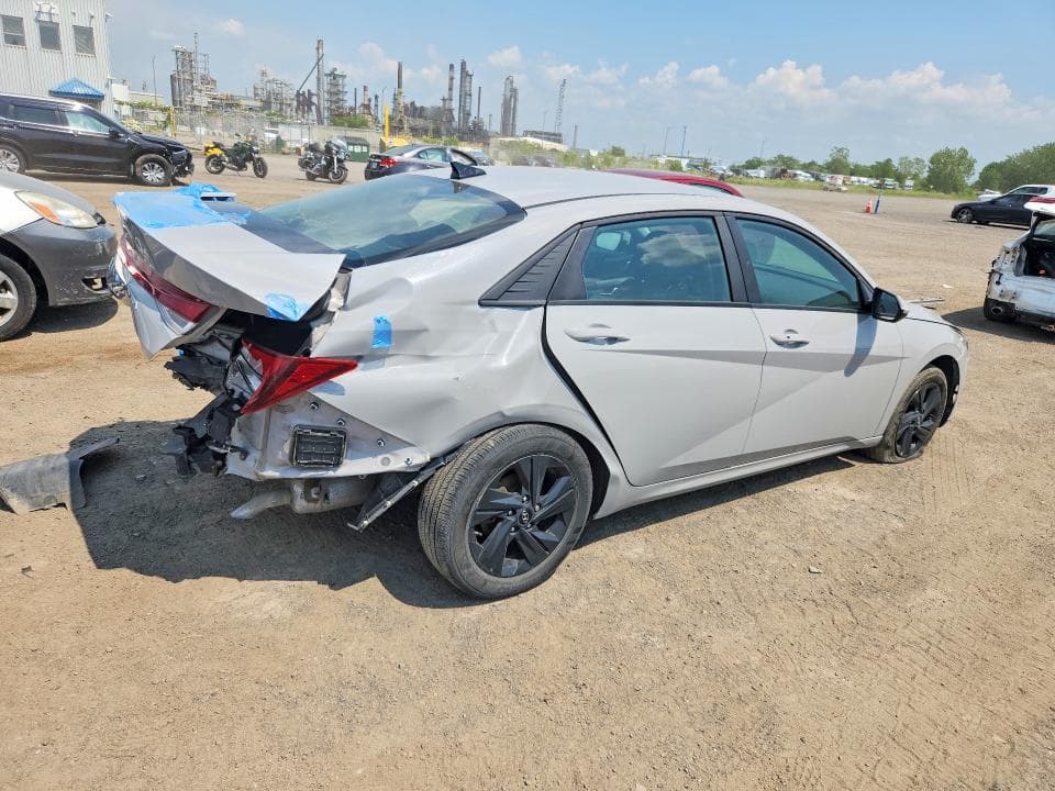 2023 HYUNDAI ELANTRA SEL 3