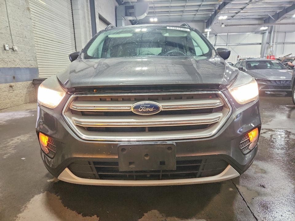2018 FORD ESCAPE SE 5