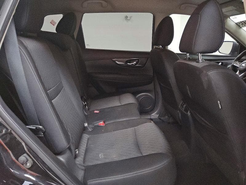 2018 NISSAN ROGUE S 11