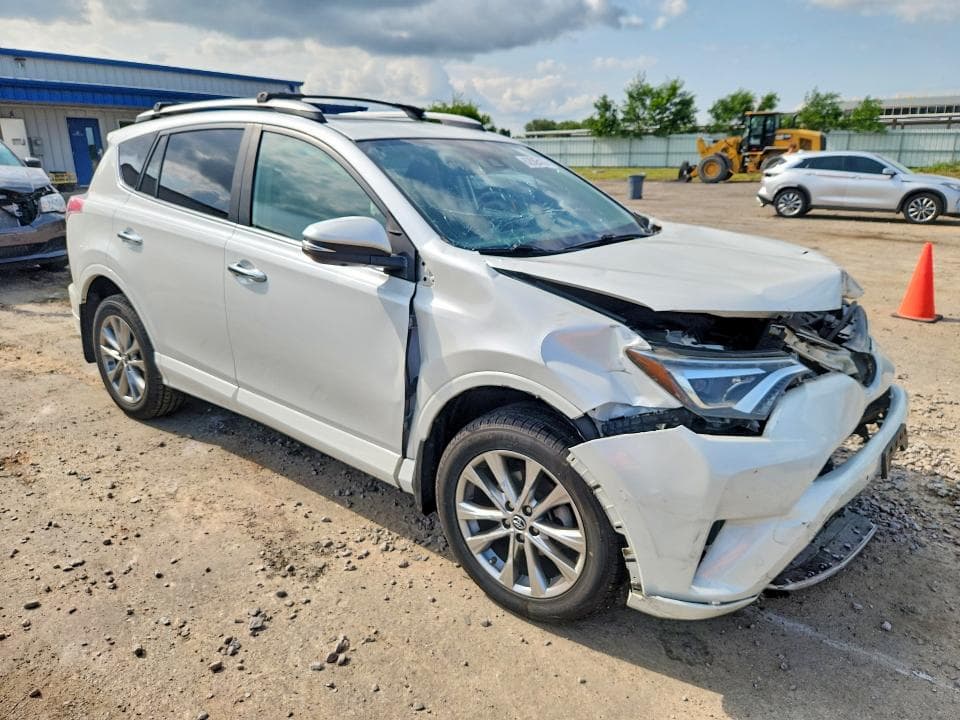 2017 TOYOTA RAV4 PLATINUM 4