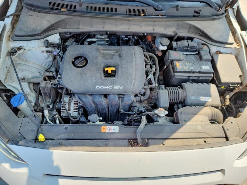 2021 HYUNDAI KONA SEL PLUS 11