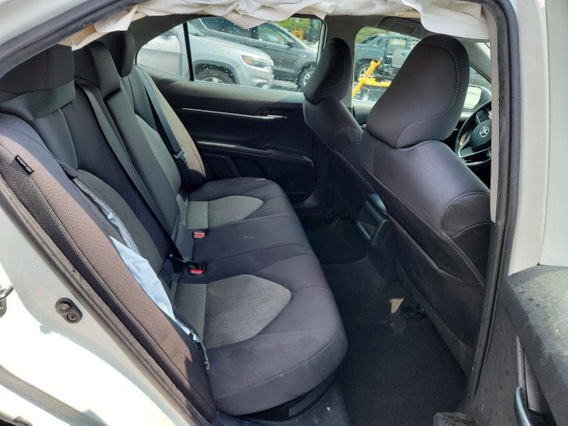 2021 TOYOTA CAMRY LE 10