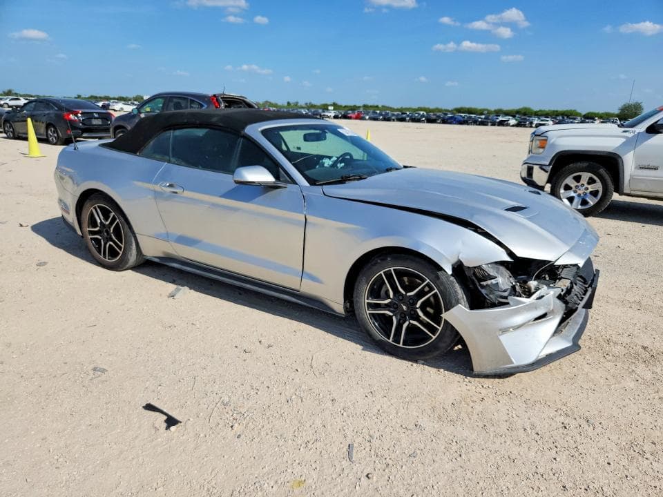 2018 FORD MUSTANG 4