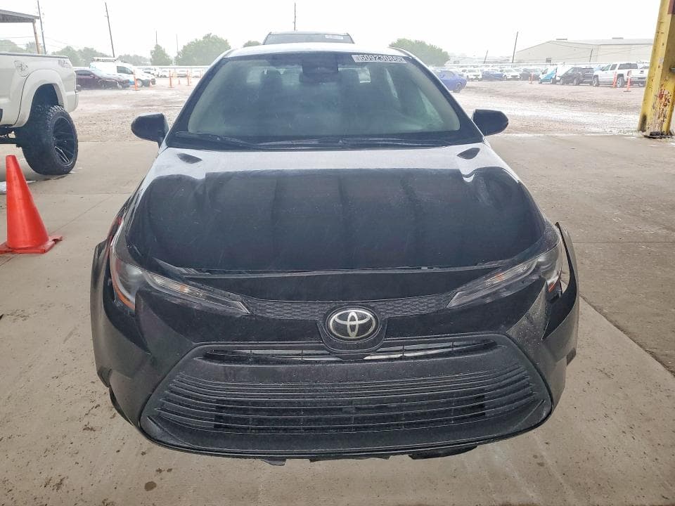 2025 TOYOTA COROLLA LE 5