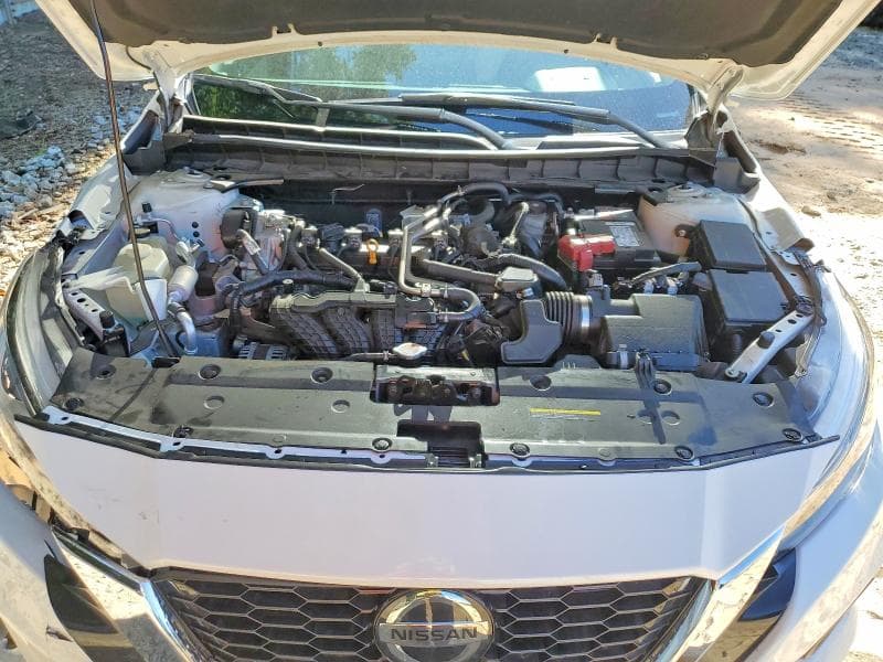 2021 NISSAN ALTIMA SV 11