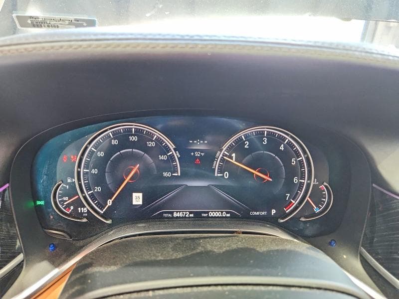 2019 BMW 750 XI 9