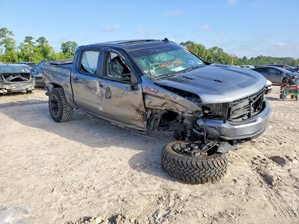 2020 CHEVROLET SILVERADO K1500 RST 4