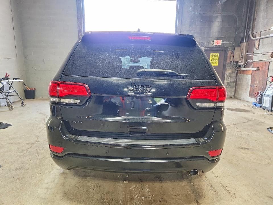 2018 JEEP GRAND CHEROKEE LAREDO 6