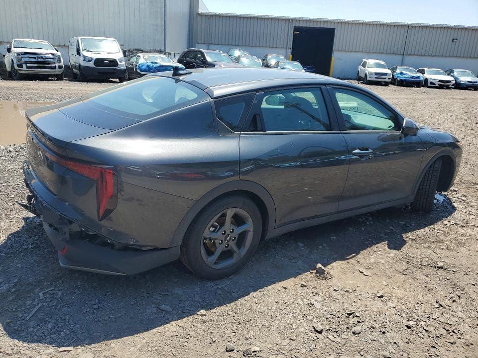 2025 KIA K4 LXS 3