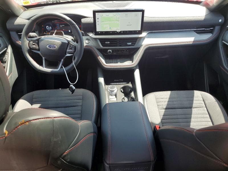 2025 FORD EXPLORER ST-LINE 8