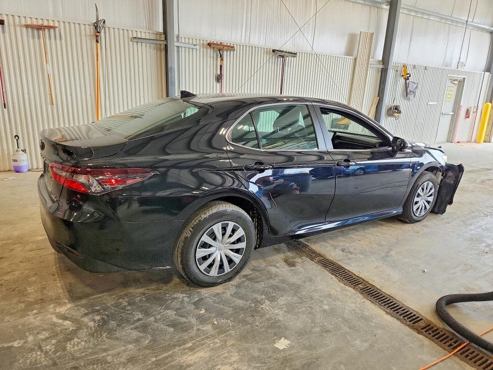 2024 TOYOTA CAMRY LE 3