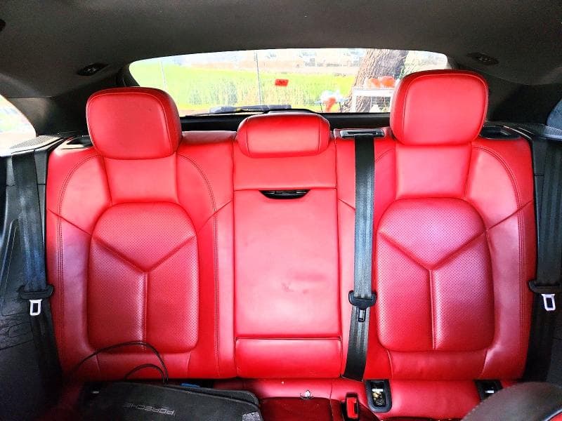 2018 PORSCHE MACAN 10
