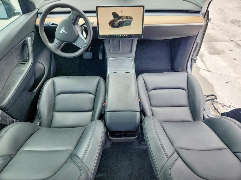 2022 TESLA MODEL Y 8