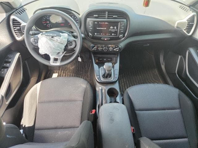 2022 KIA SOUL LX 8