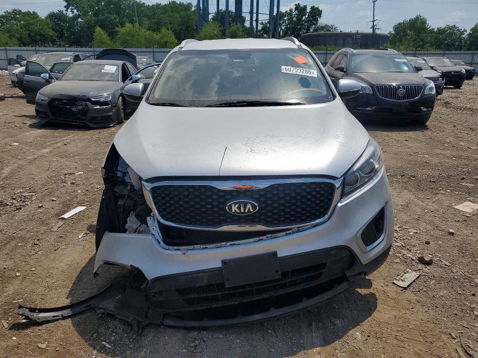 2018 KIA SORENTO LX 5
