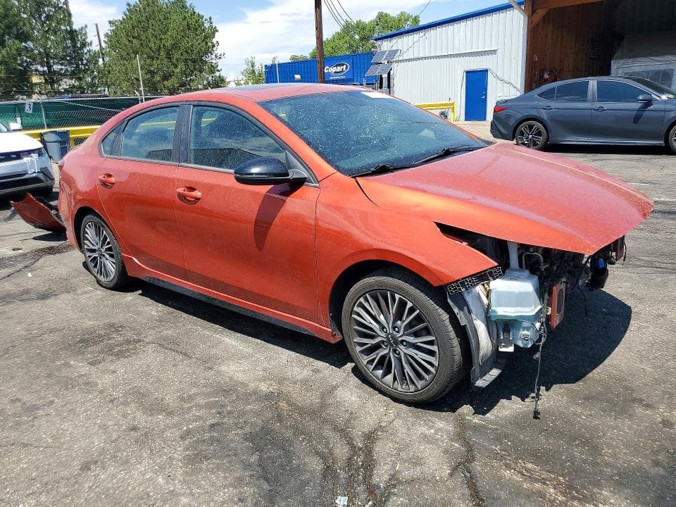 2022 KIA FORTE GT LINE 4