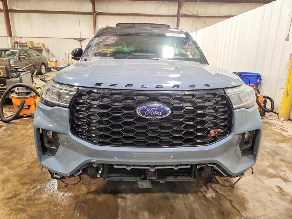 2025 FORD EXPLORER ST 5
