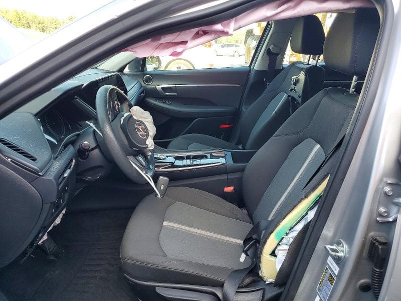 2021 HYUNDAI SONATA SE 7