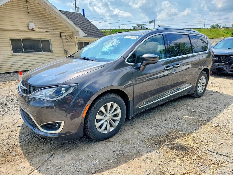 2018 CHRYSLER PACIFICA TOURING L - 1